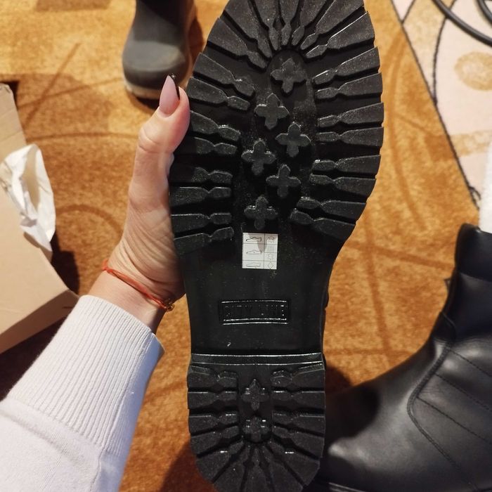 работни обувки нови