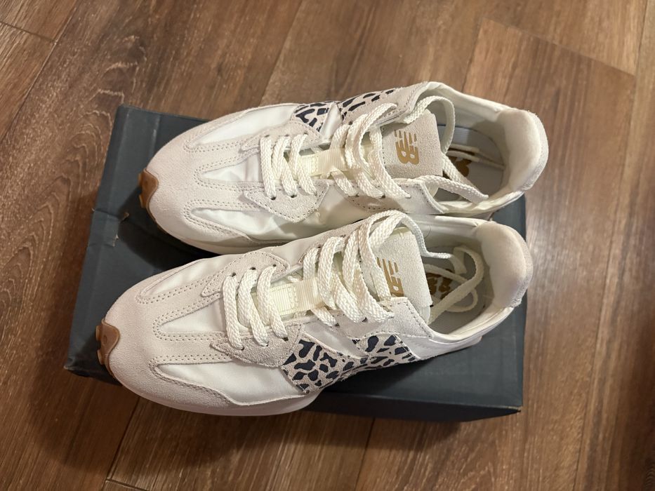 Маратонки New Balance с малък дефект