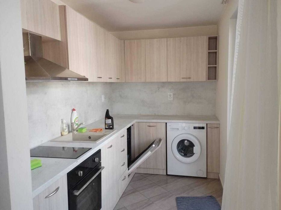 Дава се под наем Двустаен апартамент в Пловдив, Кючук Париж - 69 кв.м за 325 € - Снимка #3