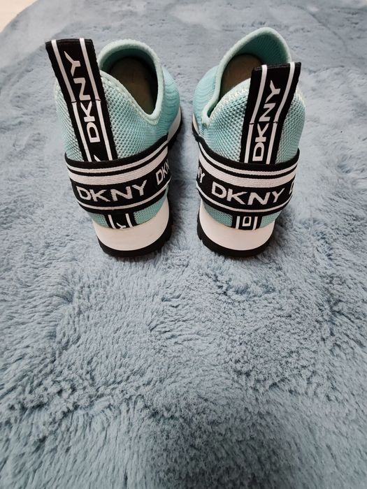 Pantofi sport DKNY