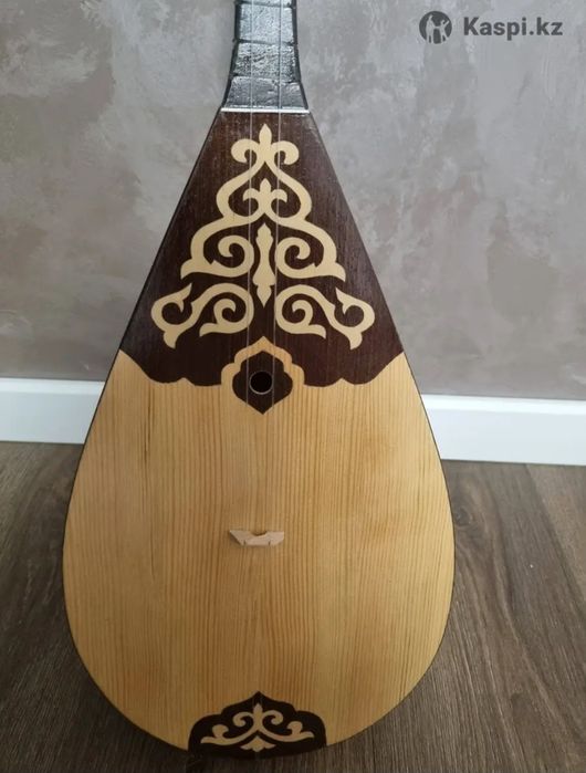 Продам новую домбру 48 см