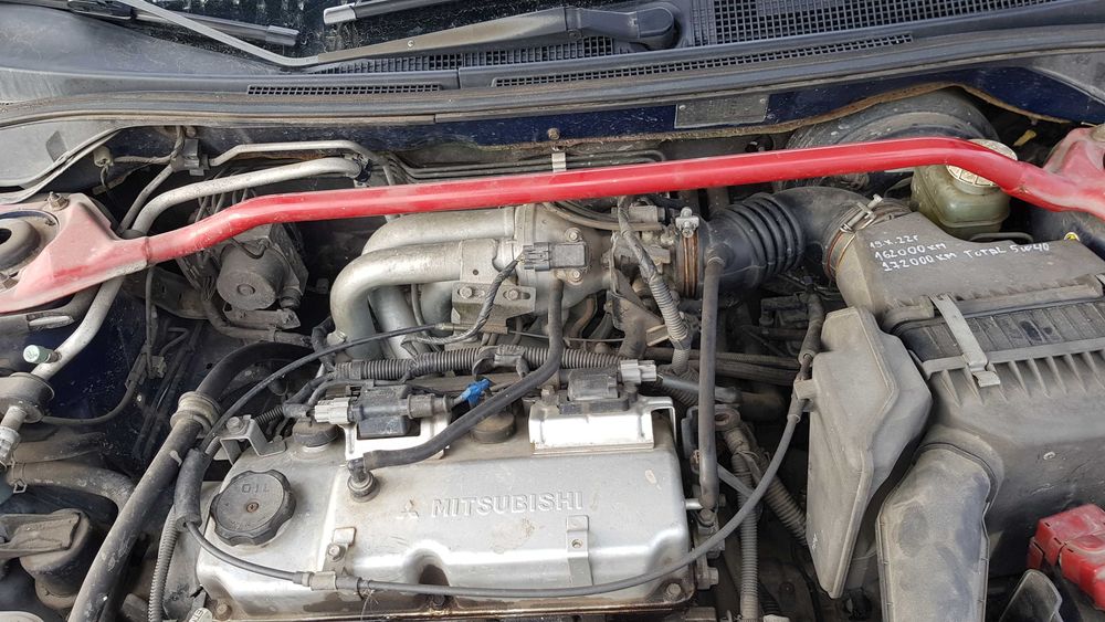 Mitsubish Lancer 1.6 бензин 72kw 2004г на части