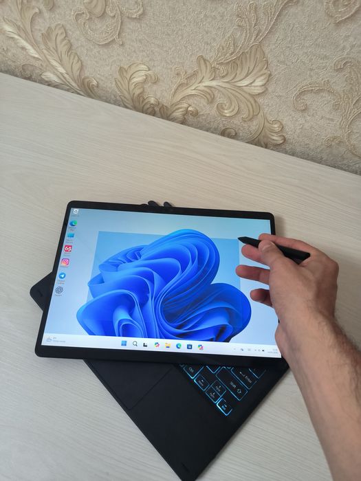 Microsoft Surface Pro X LTE