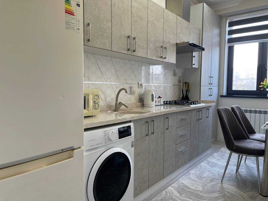 Посуточная аренда квартиры на метро Дружба народов (Бизнесцентр)