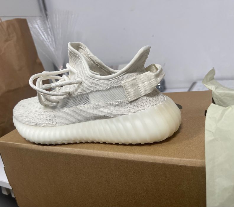 YEEZY BONE NOI originali