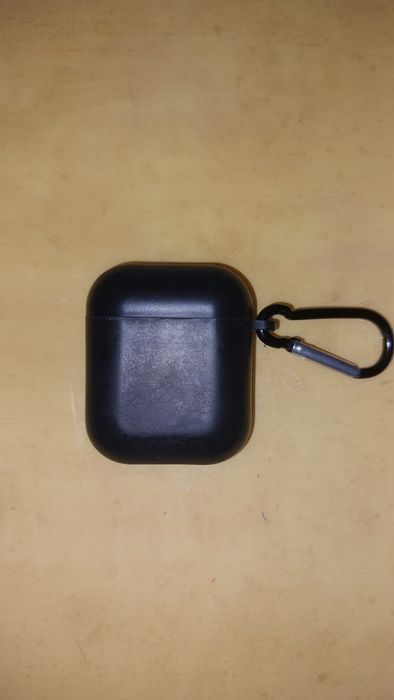 Продаю AirPods 2