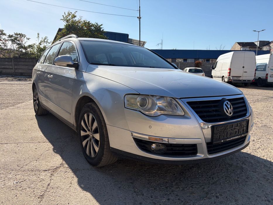 VW PASSAT 1.6 TDI (105 cp), An 2010, Euro 5