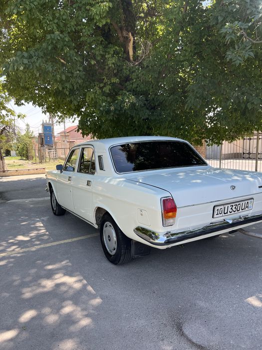 Volga 2410 sotladi