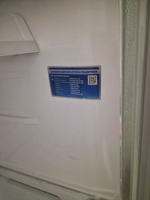 Продам  холодильник  на запчасти   .