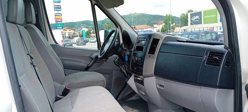 Volkswagen Crafter 2.5Tdi 7locuri/ klima/ 220.000km realii