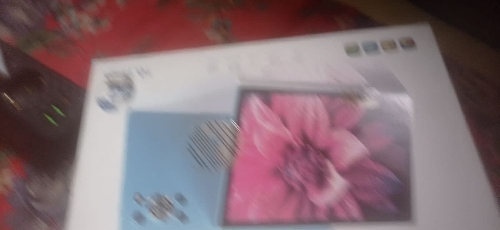 Продам планшет срочно