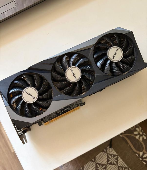 Nvidia GeForce RTX 3060 Ti Gigabyte