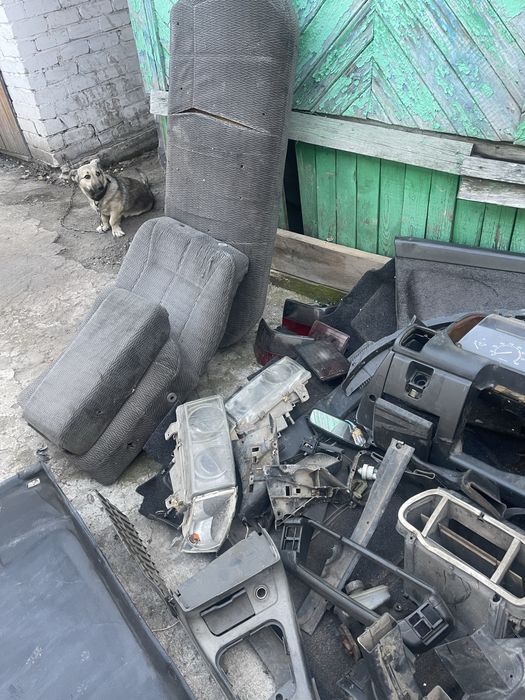 Продам запчасти на ваз 2110