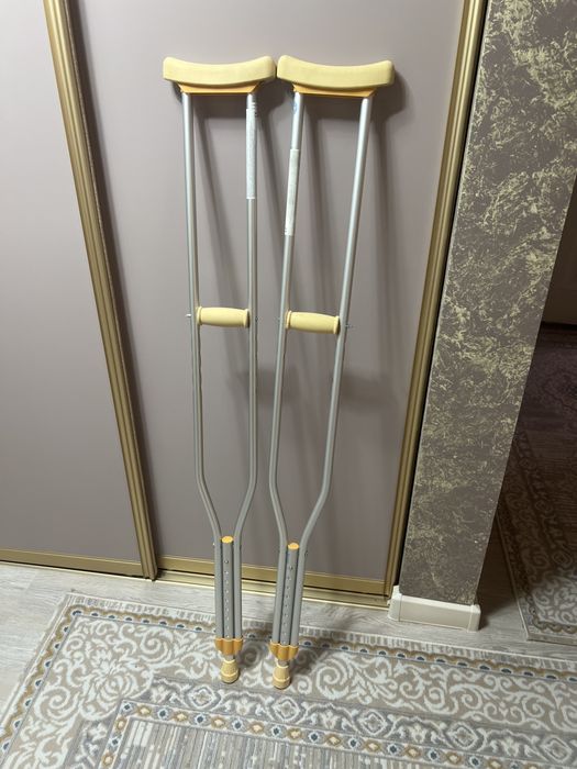 Костыли ,размер Л