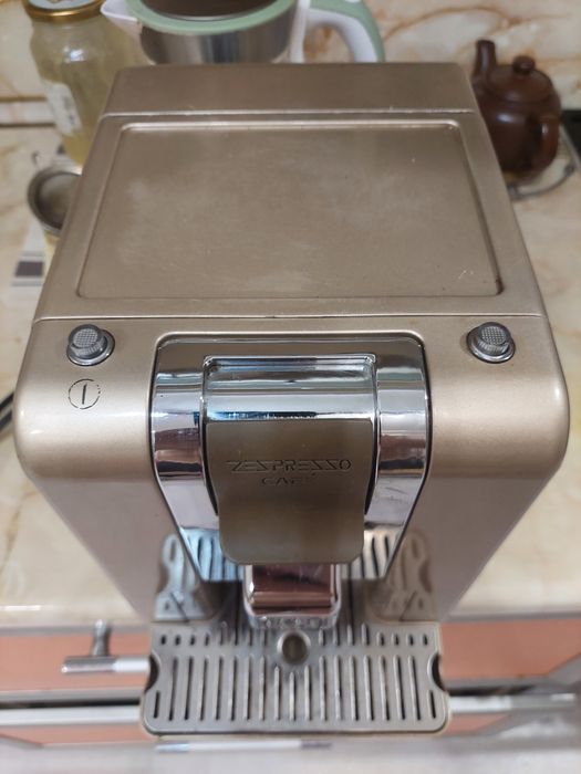 Продам кофемашину