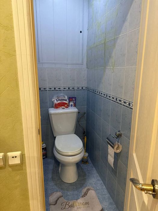 Продаётся Кушбеги Улучшенька 2/5/5 с мебелью техникой локации топ !