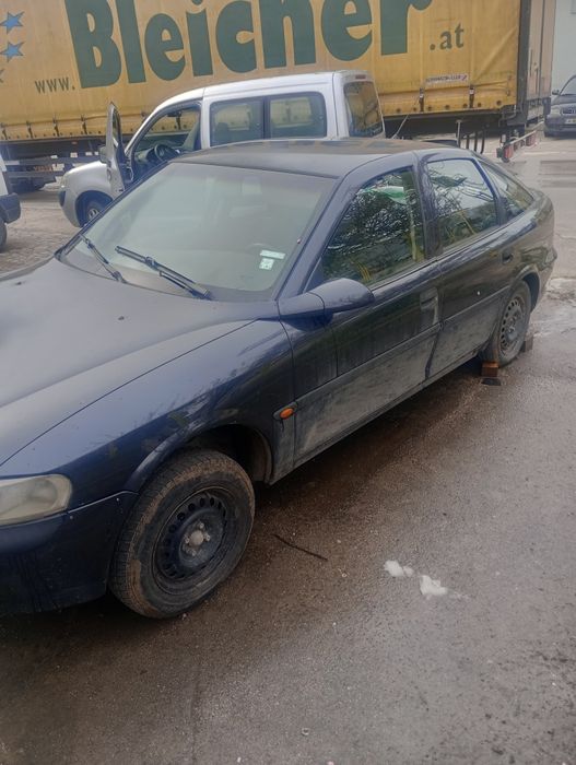 Опел Вектра 1,6-16 екотек