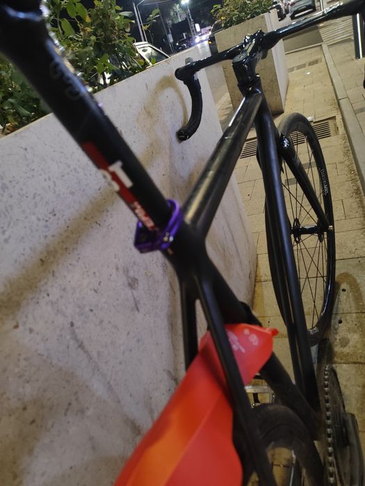 Fixed gear почти фул карбон