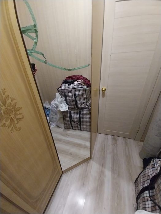Продам шкаф  угловой