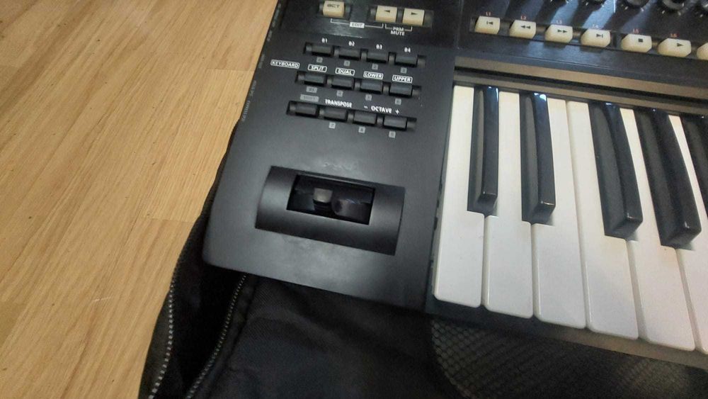 Keyboard Midi Controller Roland Cakewalk A800PRO + Husa softcase