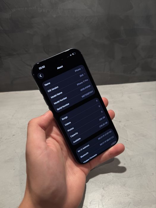 КАТО НОВ Iphone 17 Pro, 100% battery