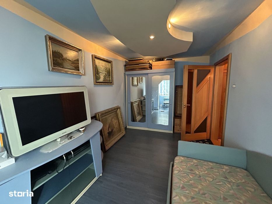 Inchiriez apart.3 cam.decom.et.2/4,modern,zona Vlaicu-Mall