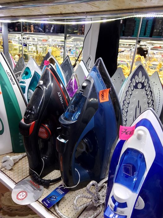 Утюг электрический. Тефаль. Скарлет.