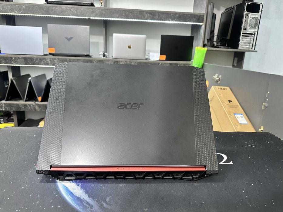 Мощный игравой ноутбук Acer Nitro 5 i5-9300H 8/256 GTx1650(4GB)