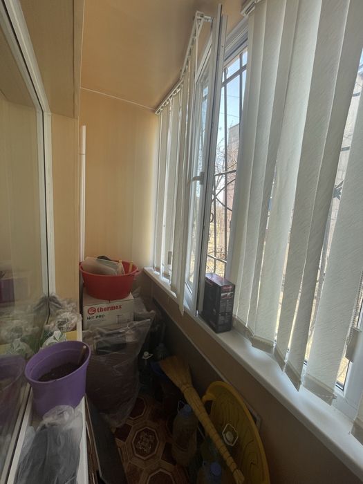 Продам 3-комнатную, 14 мкр!