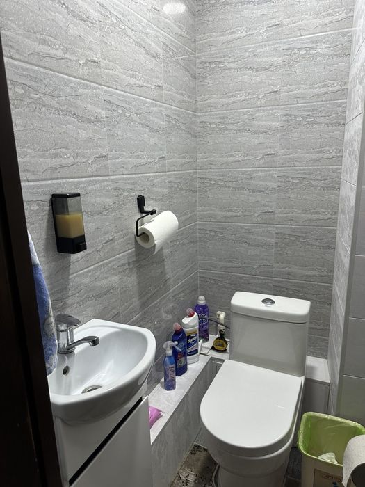 4.7.9.Шайхонтохур тумани Жар- арикда сотилади 103 квм