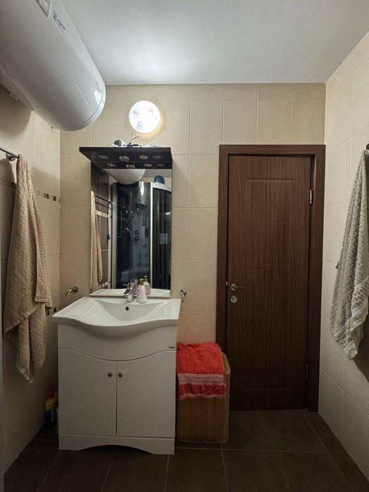 Тристаен апартамент с АКТ 16 к-с Перла, ж.к Зорница