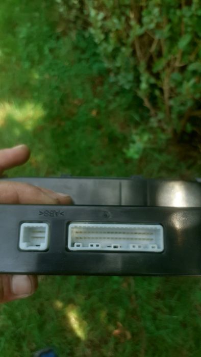 Климатроник за тоюта авенсис 2005 година 116 коня