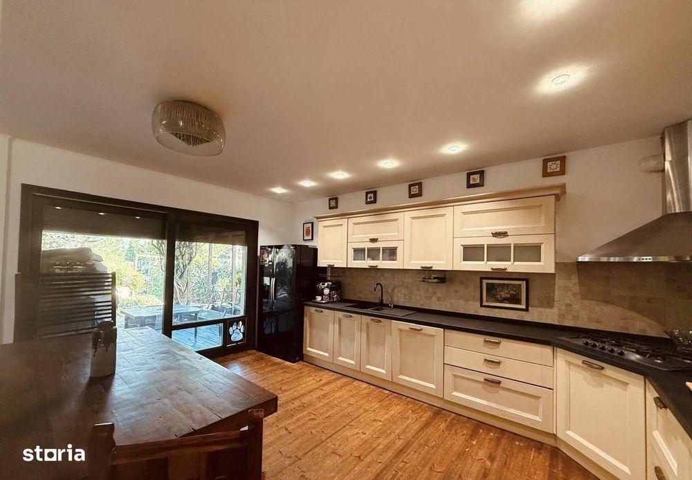 Vilă în complex rezidențial Iancu Nicolae piscină, jacuzzi, saună Lift