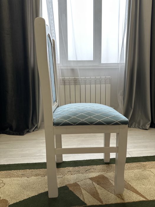 Продам стулья кол-во 6 штук