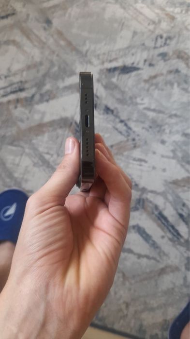 Продаю Iphone 14 Pro 256