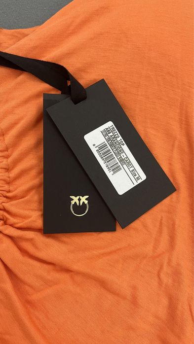 Pinko красив топ в оранжево