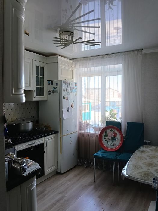 Продам квартиру с. Карасу