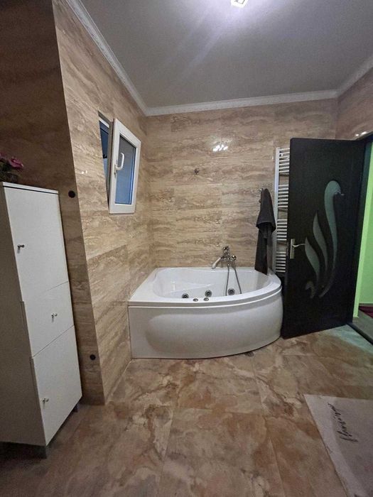 Casa moderna de vanzare in Telciu