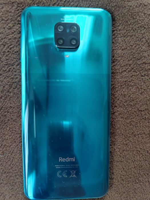 Продаётся телефон