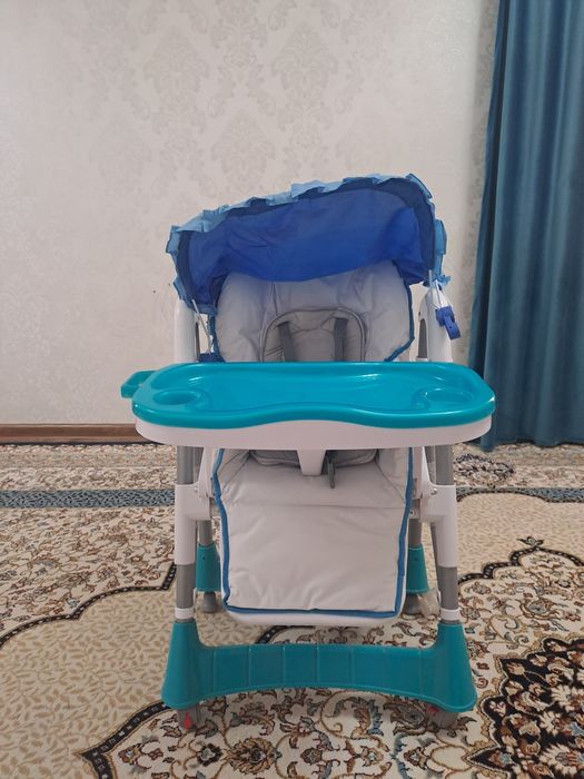 Продам детски стульчик для кормления