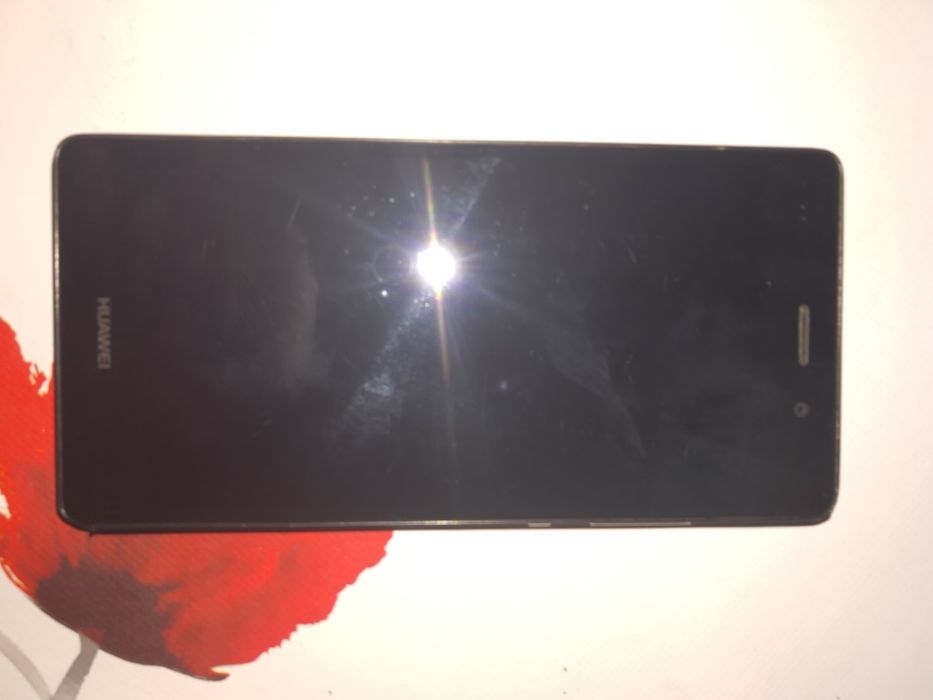 Telefon HUAWEI P8l lite