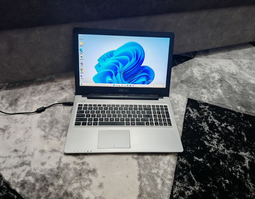 Laptop Asus i5 gen3