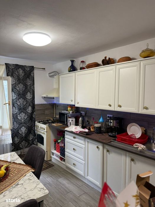 Apartament 2 camere 51 mp, et. 1, dec. - complet mobilat și utilat