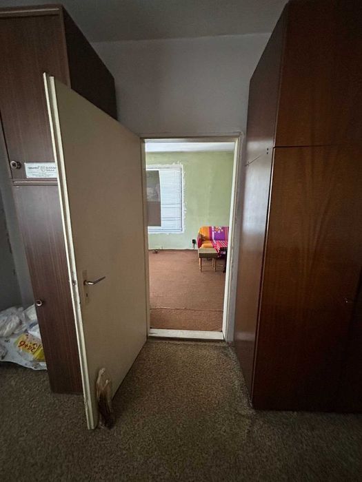 Продава се Тристаен апартамент в Попово - 75 кв.м за 932 €/кв.м - Снимка #3