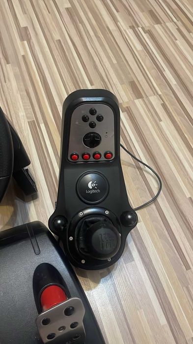 Volan Pc Logitech G27/ schimb cu ps sau chestii interesante