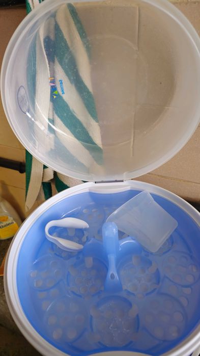 Стерилизатор за микровълнова Philips AVENT за 6 броя шишета