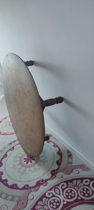Круглый казахский стол