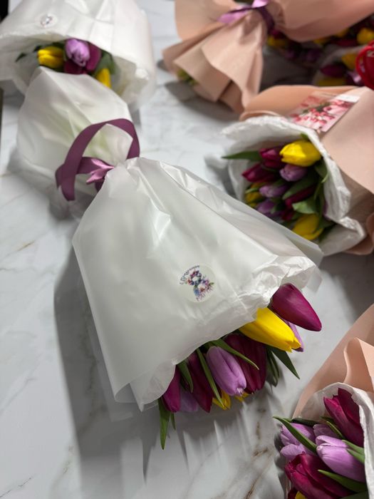 Тюльпаны в розницу доставка самовывоз