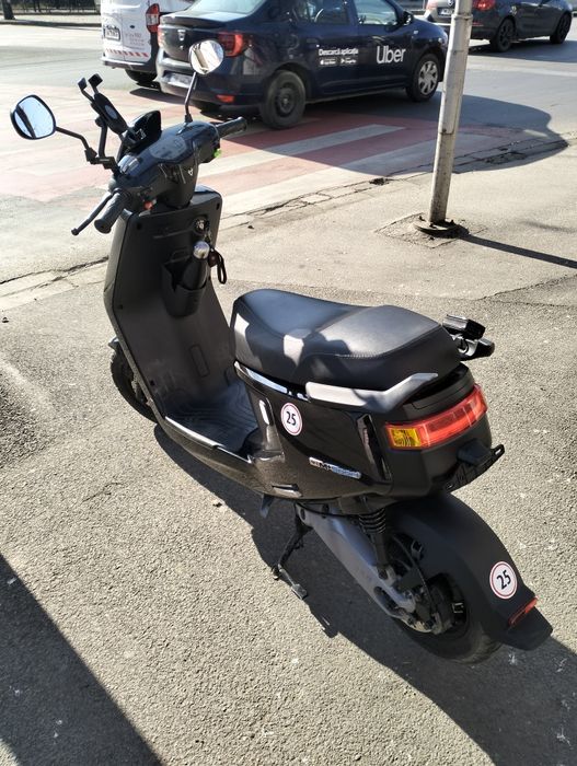 Scuter electric niu m+ sport