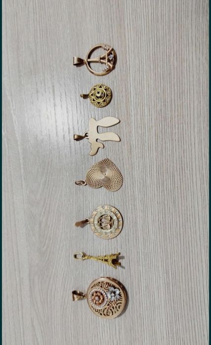 Продам Золотой кулон  585пр